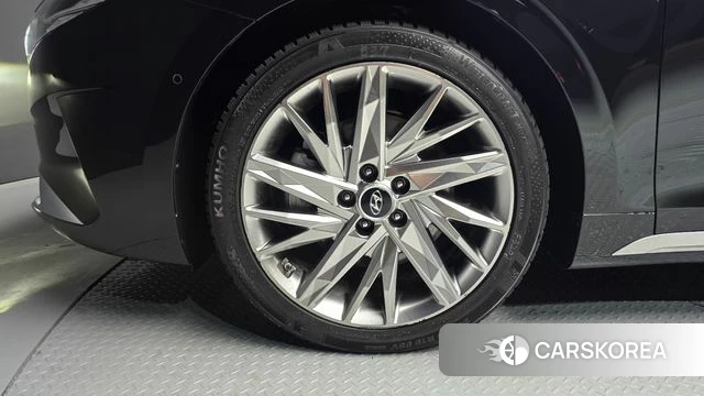 Hyundai The New Grandeur IG id 4344021 из Кореи 28