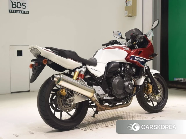 Проданный Honda CB400SF BOLDOR ABS 2015 из Японии, фото 2