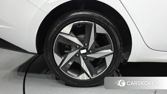 Hyundai Avante (CN7) id 4201740 из Кореи 31