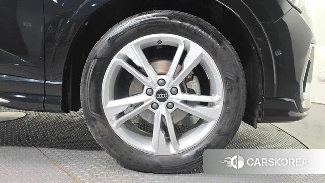 Audi Q3 (F3) id 3812164 из Кореи 15