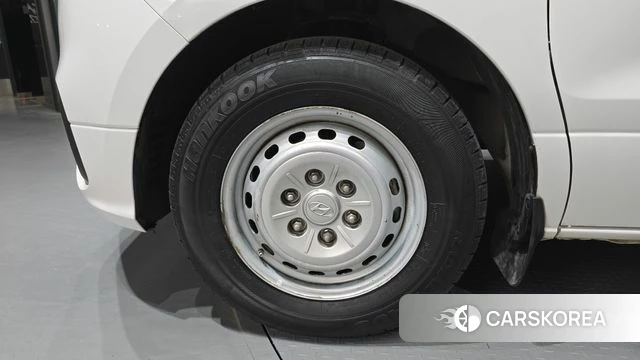 Hyundai The New Grand Starex id 4232074 из Кореи 27