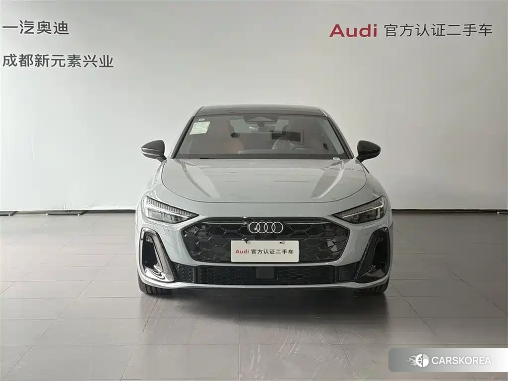 Audi A5L id 4653858 из Китая 9