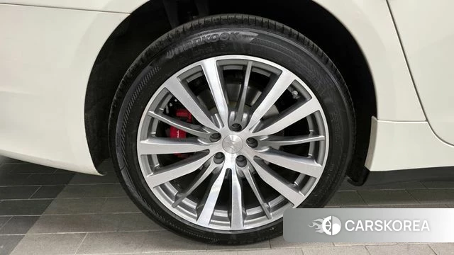 Maserati Quattroporte id 3904722 из Кореи 15