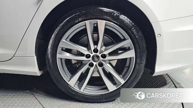 Audi A6 (C8) id 3625915 из Кореи 15