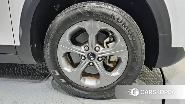 Kia Seltos id 3820389 из Кореи 15