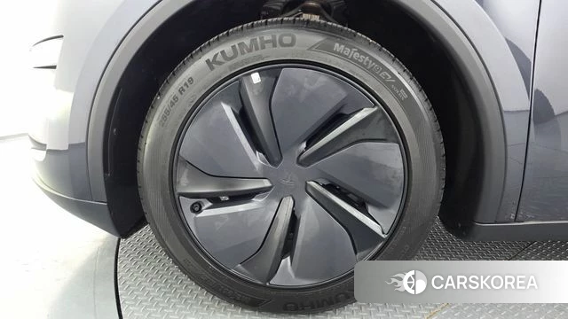 Tesla Model Y id 4523093 из Кореи 30