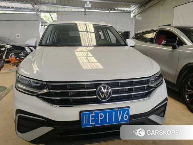 Volkswagen Tiguan L 2021 Белый из Китая, фото 5