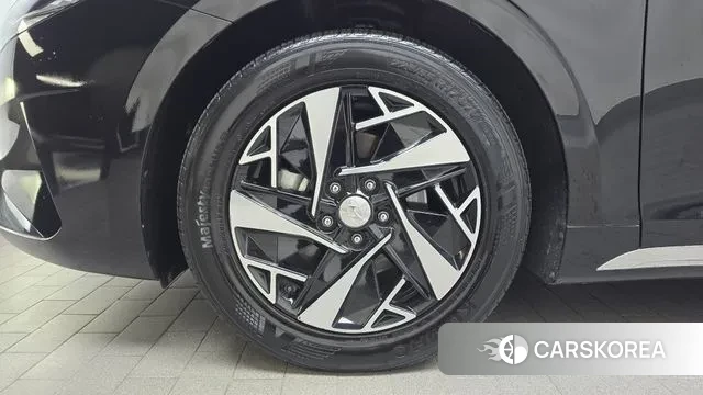 Hyundai The New Grandeur IG Hybrid id 3306677 из Кореи 15