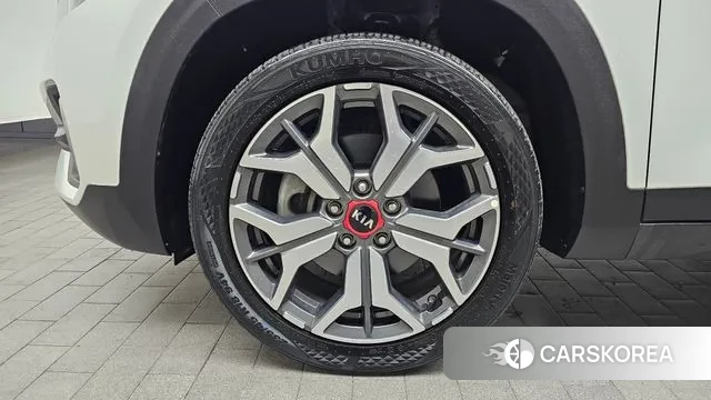 Kia Seltos id 3504301 из Кореи 15