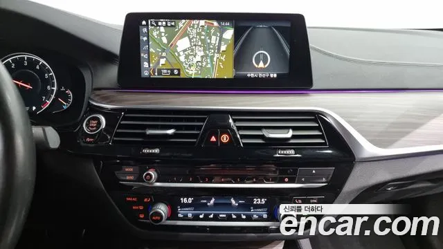 BMW 5 Series (G30) id 2612285 из Кореи 15