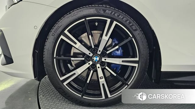 BMW 5 Series (G60) id 3896460 из Кореи 15