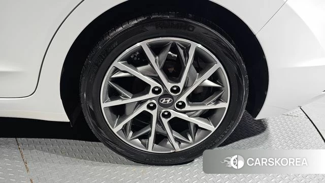 Hyundai The New Avante AD id 3924755 из Кореи 15