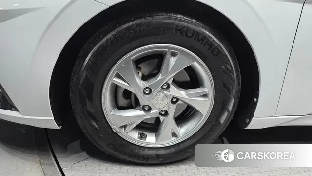 Hyundai Avante (CN7) id 3433616 из Кореи 15