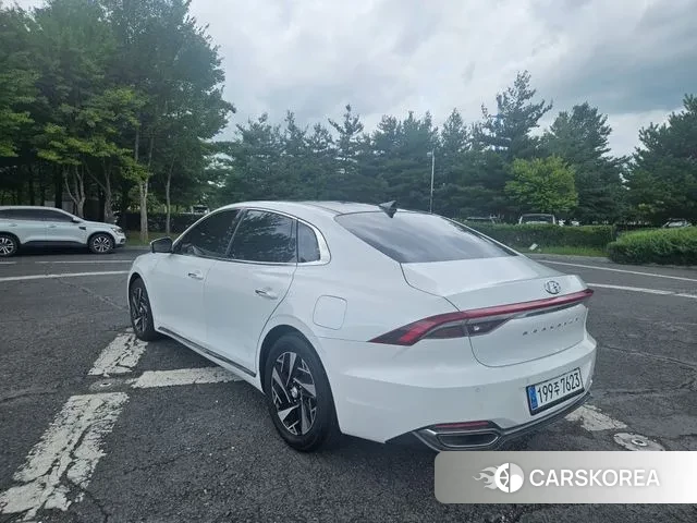 Hyundai The New Grandeur IG Hybrid id 3032698 из Кореи 15