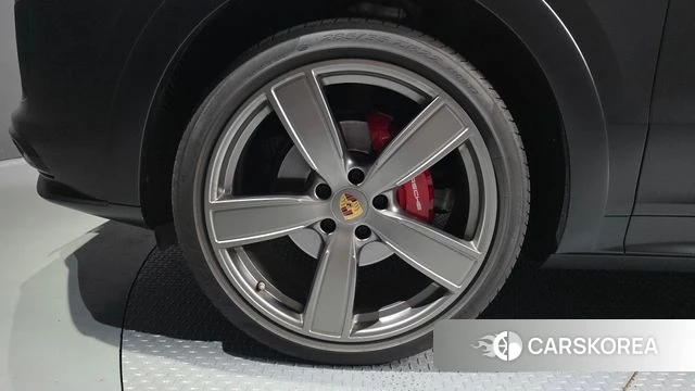 Porsche Cayenne (PO536) id 4354914 из Кореи 29