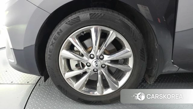 Kia The New Carnival id 3801140 из Кореи 15