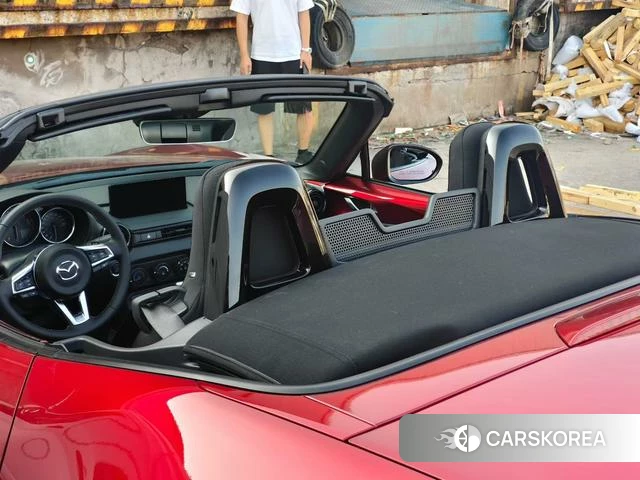 Mazda MX-5 2025 Красный из Китая, фото 5