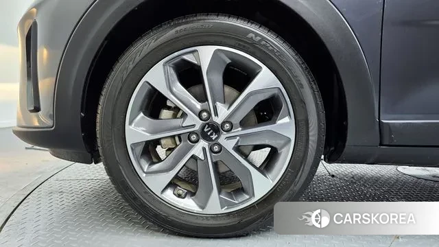 Kia Stonic id 3494023 из Кореи 15