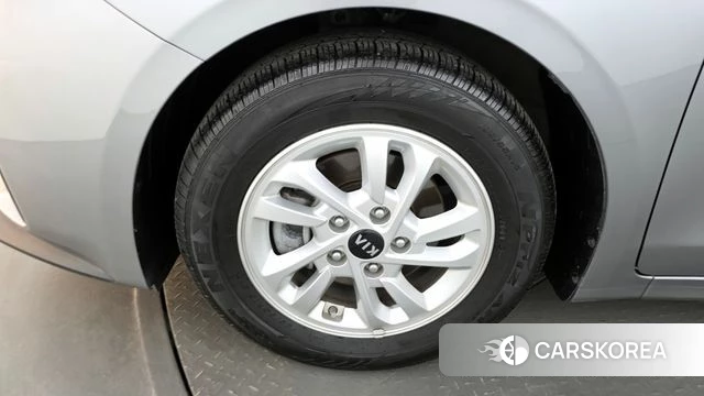 Kia Come New K3 id 3923943 из Кореи 15