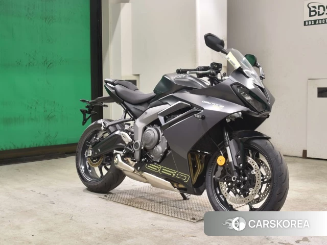 Triumph DAYTONA 660 2025 из Японии, фото 2