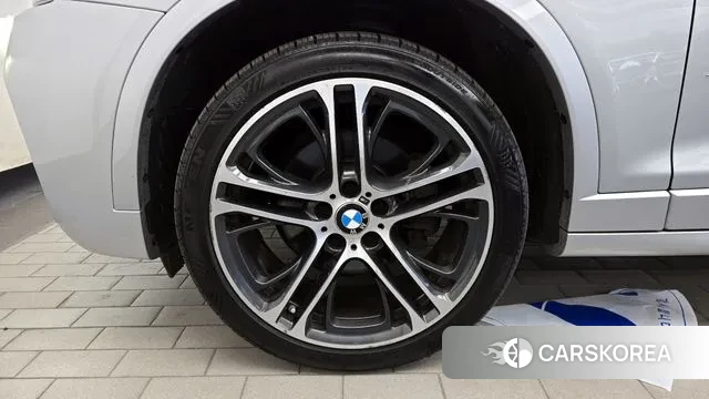 BMW X4 (F26) id 3789703 из Кореи 15