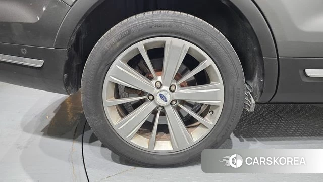 Ford Explorer id 4197126 из Кореи 15