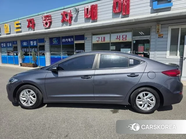 Hyundai Avante AD id 2991374 из Кореи 13