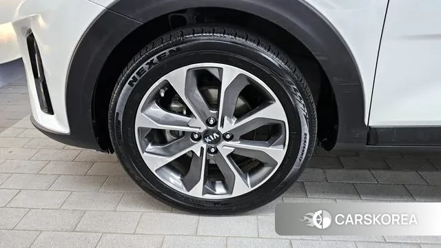 Kia Stonic id 3018772 из Кореи 15