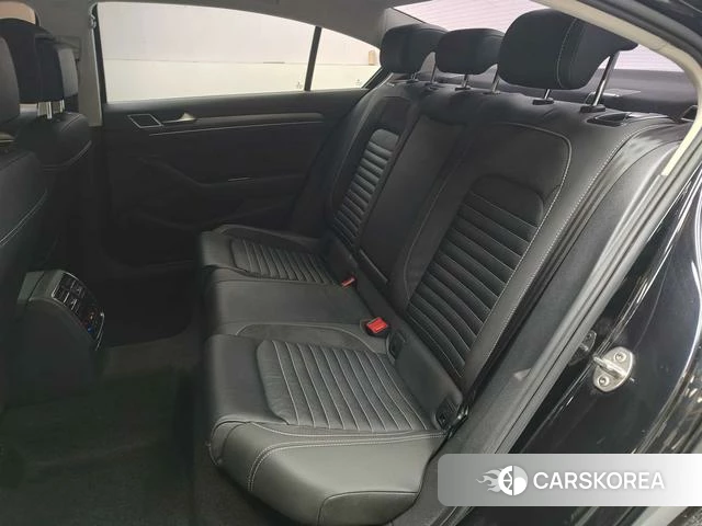 Volkswagen Magotan id 4290499 из Китая 38