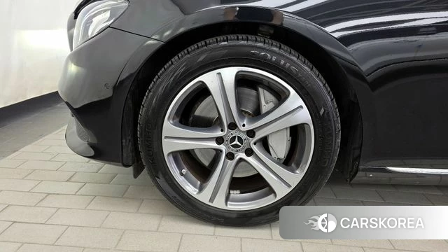 Mercedes-Benz E-Class W213 id 4225389 из Кореи 15