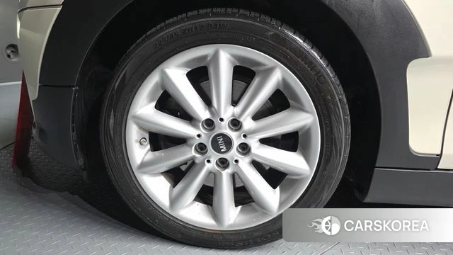 Mini Cooper D Clubman id 4447455 из Кореи 25