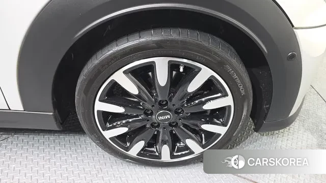 Mini Cooper S id 3645368 из Кореи 15