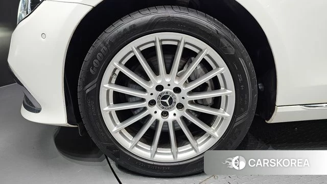 Mercedes-Benz E-Class W213 id 4555125 из Кореи 28