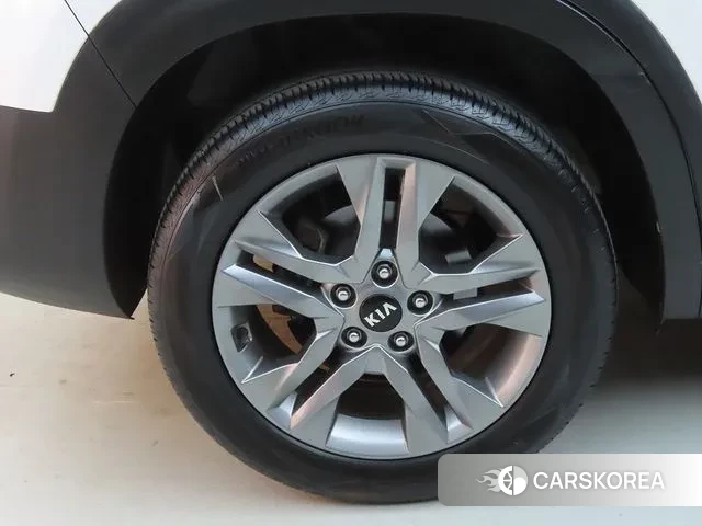 Kia Seltos id 3373653 из Кореи 15