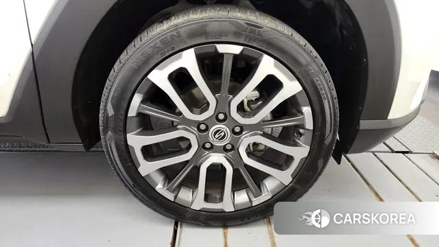 Ssangyong Torres id 3273179 из Кореи 15