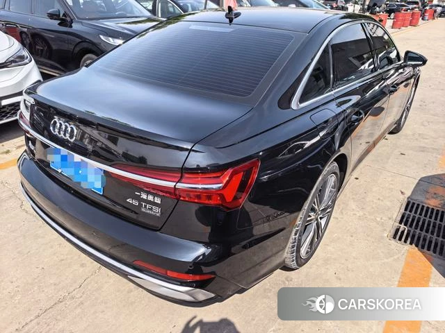 Audi A6L id 4291561 из Китая 13
