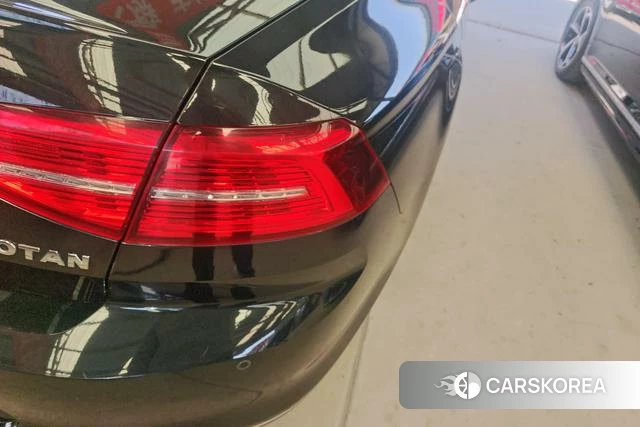 Volkswagen Magotan id 4218661 из Китая 12