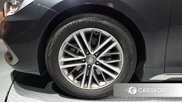 Hyundai Grandeur IG id 4345408 из Кореи 15