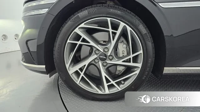 Genesis G90 (RS4) id 3154291 из Кореи 15