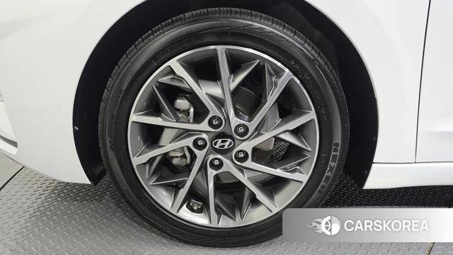 Hyundai The New Avante AD id 4530722 из Кореи 25