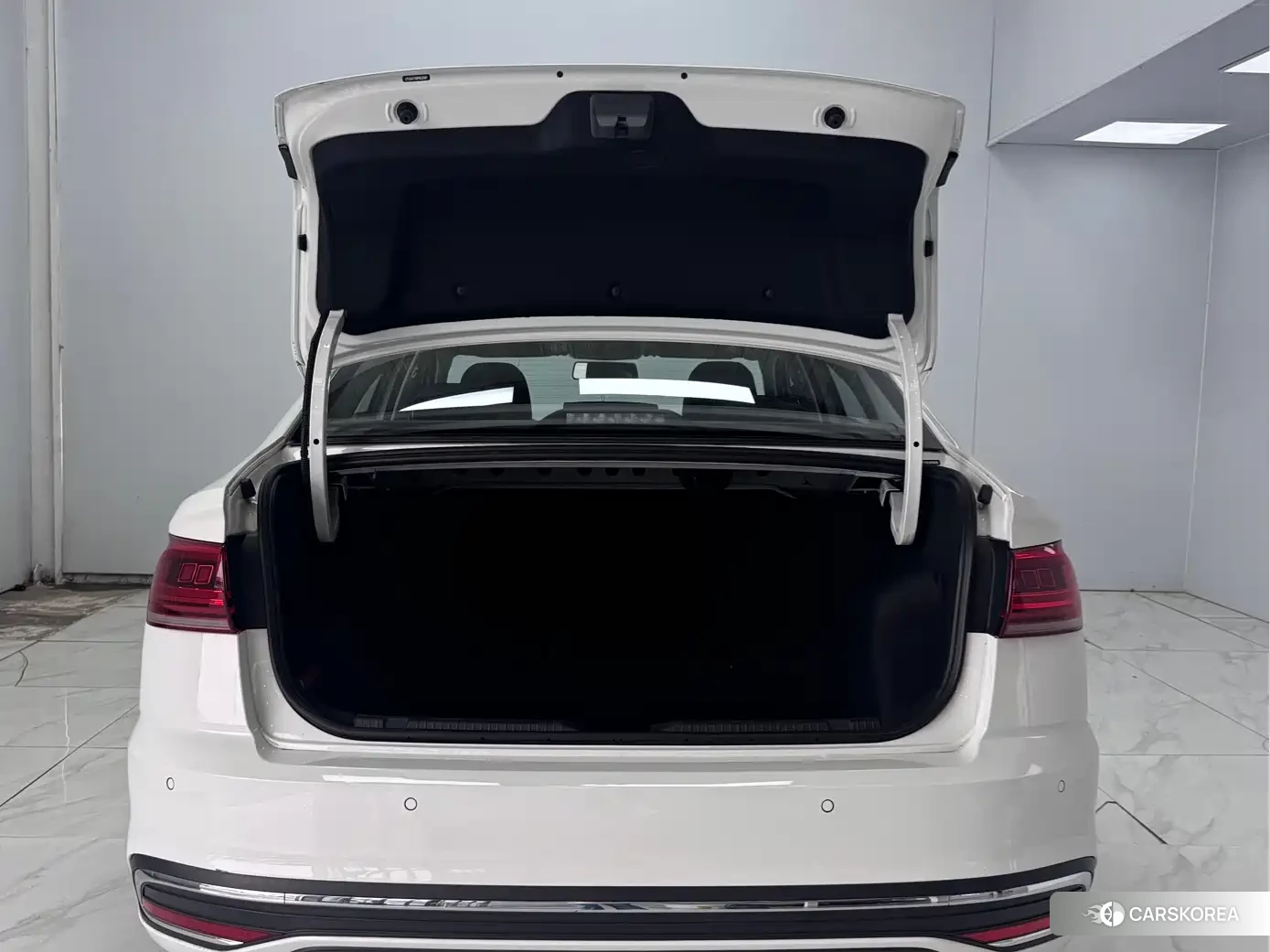 Volkswagen Bora id 4539323 из Китая 12