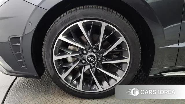 Hyundai Sonata (DN8) id 2930647 из Кореи 15