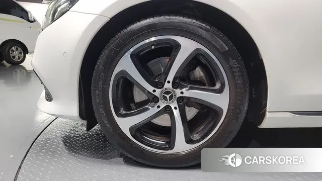 Mercedes-Benz E-Class W213 id 3362560 из Кореи 15