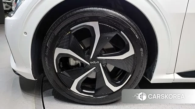 Kia EV6 id 3453683 из Кореи 15