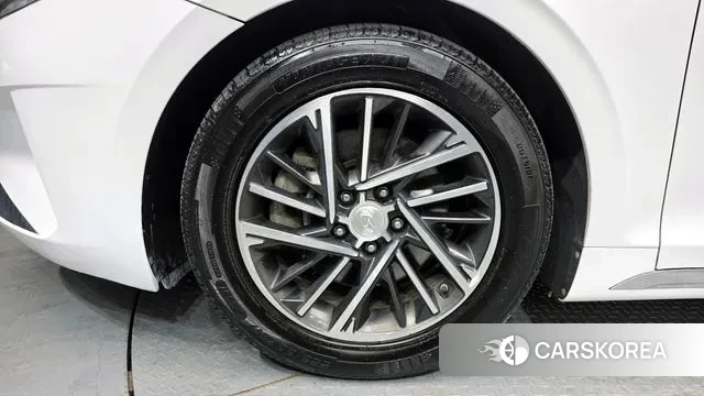 Hyundai The New Grandeur IG id 3640831 из Кореи 15