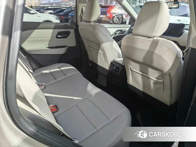 Nissan Qijun id 4259603 из Китая 9