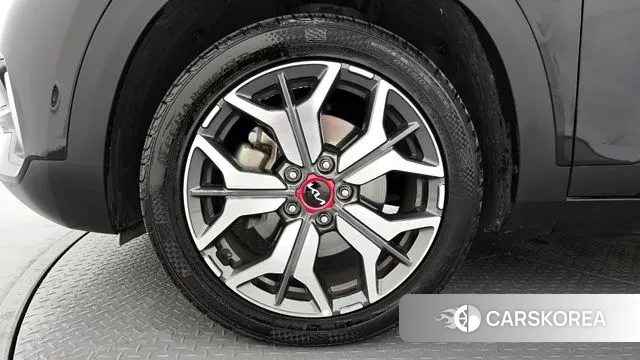 Kia Seltos id 3367209 из Кореи 15