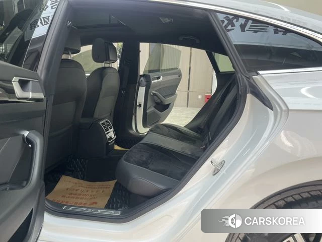 Volkswagen CC id 4272830 из Китая 21