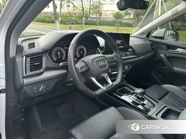 Audi Q5L 2022 Белый из Китая, фото 5