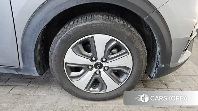 Kia The New Niro id 3607035 из Кореи 15